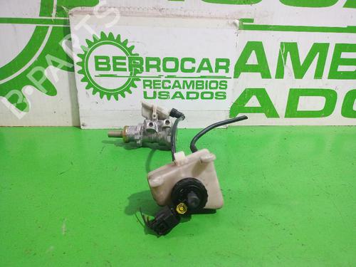 Used Brake master cylinder Brake master cylinder FORD FOCUS I (DAW, DBW) 1.8 TDCi (100 hp) 31552140 31552140