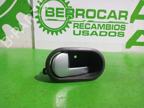 Used Rear left interior door handle FORD FIESTA V (JH_, JD_) 1.4 TDCi (68 hp) 31550511