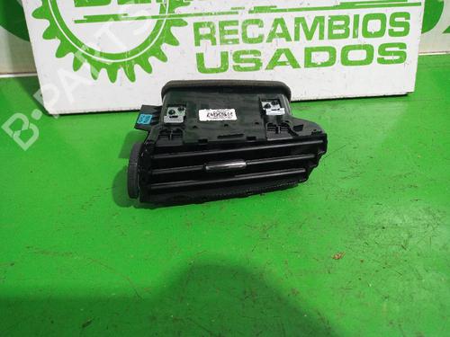 Used Air vent NISSAN QASHQAI II (J11, J11_) 1.3 DIG-T (140 hp) 31548902