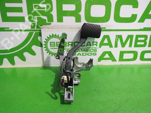 Used Break pedal AUDI A4 B6 (8E2) 2.5 TDI (163 hp) 31553219