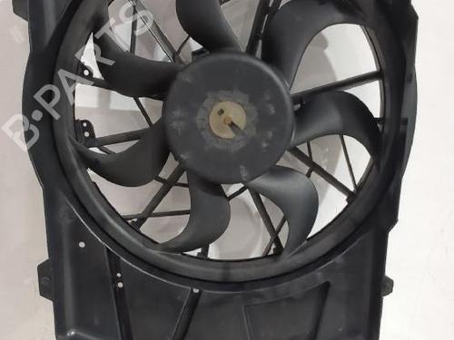 Used Radiator fan FORD FOCUS I (DAW, DBW) 1.8 TDCi (100 hp) 31566324