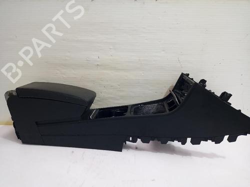 Console centrale VW PASSAT B6 (3C2) 2.0 TDI (140 hp) 31559431