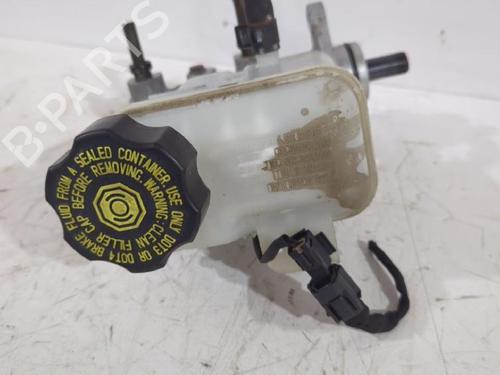 Used Brake master cylinder Brake master cylinder KIA CARENS III MPV (UN) 2.0 CRDi 140 (140 hp) 31564020 31564020