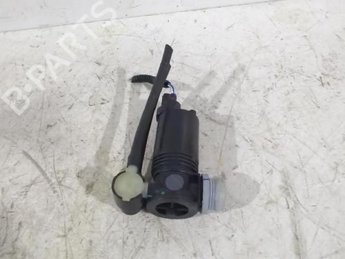 Used Washer pump TOYOTA COROLLA Hatchback (_E21_, _EA1_, _EH1_) 1.8 VVTi Hybrid (ZWE219) (140 hp) 31567242