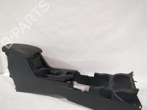 Used Middle console Middle console TOYOTA COROLLA Saloon (_E21_) 1.8 VVTi Hybrid (ZWE211) (122 hp) 33747383 33747383