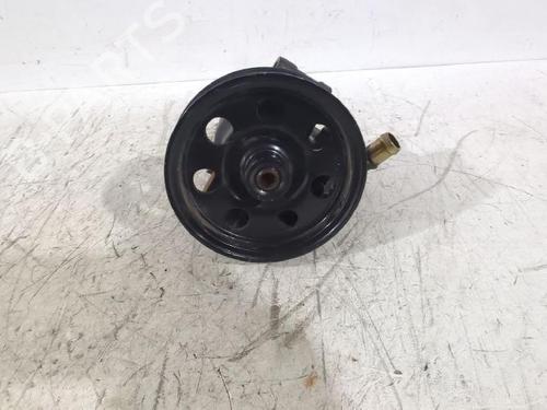 Used Steering pump Steering pump FORD FOCUS I (DAW, DBW) 1.8 TDCi (100 hp) 31566331 31566331