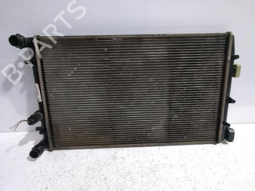 Used Water radiator Water radiator SEAT IBIZA III (6L1) 1.4 TDI (70 hp) 32465102 32465102