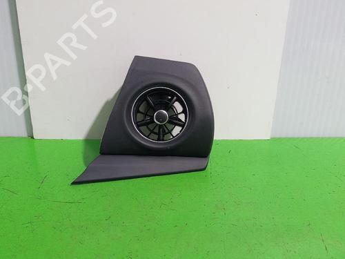 Used Air vent TOYOTA AURIS (_E18_) 1.8 Hybrid (ZWE186_, ZWE186R) (136 hp) 31554448