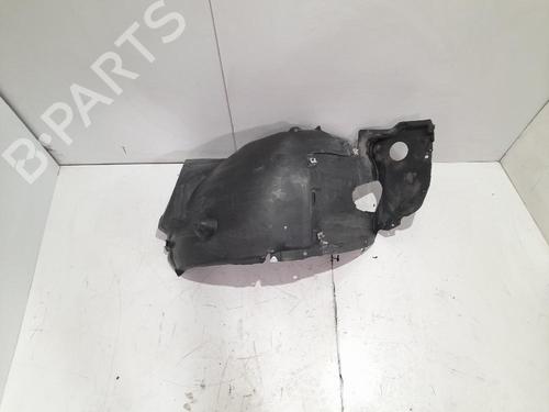 wheel-arch-mercedes-benz-c-class-w203-2000-2001-2002-2003-2004-2005-2006-2007-31539448 main image