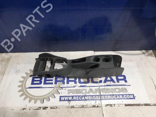 Used Middle console SEAT LEON (1P1) 1.9 TDI (105 hp) 31540729