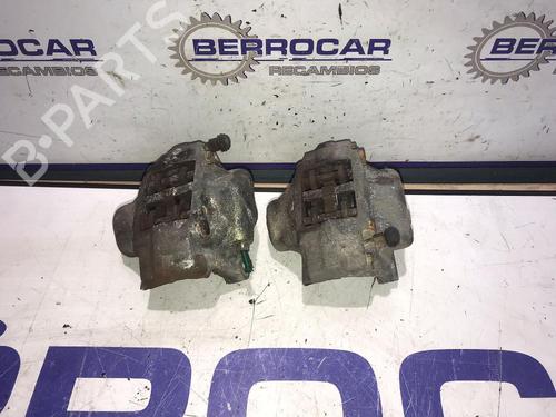 Used Right front brake caliper Right front brake caliper SAAB 9-3 Cabriolet (YS3D) 2.0 Turbo (154 hp) 31570217 31570217