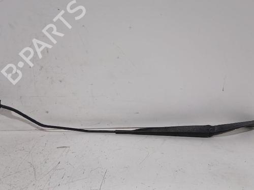 Used Front windshield wiper arm Front windshield wiper arm RENAULT MEGANE II (BM0/1_, CM0/1_) 1.5 dCi (BM1E, CM1E) (106 hp) 35721498 35721498