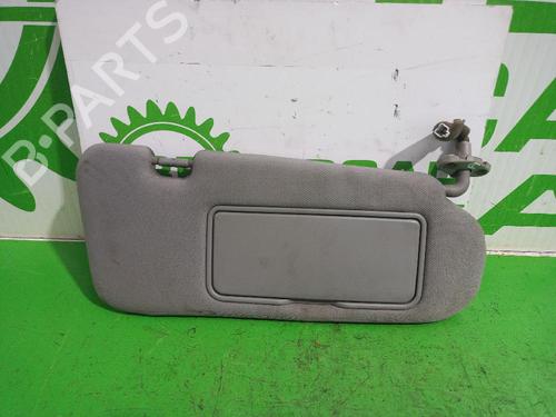 Used Right sun visor KIA SORENTO I (JC) 2.5 CRDi 4WD (140 hp) 31547734