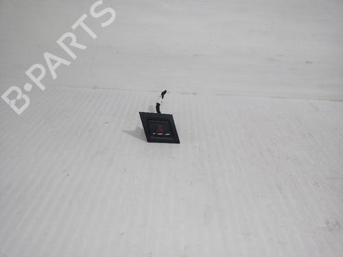 warning-switch-vw-touran-5t1-2015-31555697 main image