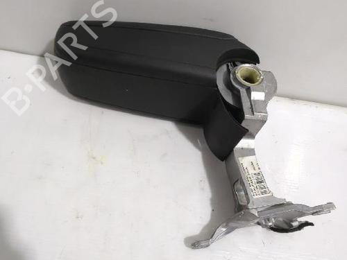 Used Armrest / Center console AUDI A4 B6 (8E2) 1.9 TDI (130 hp) 32462145