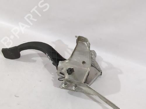 clutch-pedal-opel-corsa-c-x01-2000-2001-2002-2003-2004-2005-2006-2007-2008-2009-34714159 main image