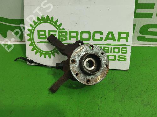 Used Right front steering knuckle Right front steering knuckle RENAULT CLIO II (BB_, CB_) [1998-2016] 31675104 31675104