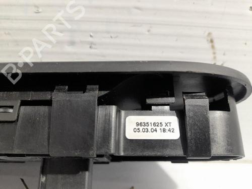 Right front window switch MITSUBISHI ASX (GA_W_) 1.6 MIVEC (GA1W) | BP31541271I26 - Image 3