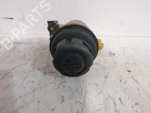 Used Power steering reservoir KIA CARENS III MPV (UN) 2.0 CRDi 140 (140 hp) 31564115