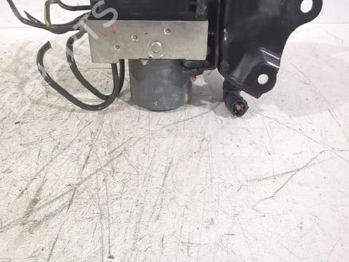 Used ABS pump TOYOTA AURIS (_E15_) 1.6 (ZRE151_, ZRE151R) (124 hp) 31566642