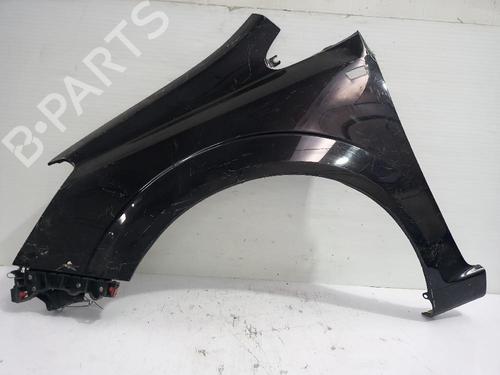 Used Left front fenders OPEL ZAFIRA / ZAFIRA FAMILY B (A05) [2005-2019]  31678697