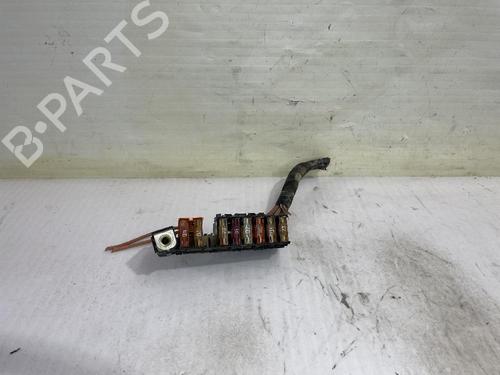 Used Fuse box Fuse box RENAULT SCÉNIC II (JM0/1_) 1.5 dCi (JM1F) (86 hp) 31558726 31558726