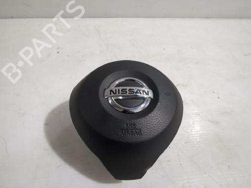 Used Driver airbag NISSAN QASHQAI II (J11, J11_) 1.3 DIG-T (140 hp) 31568328