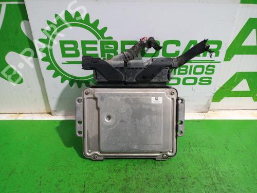 Used Engine control unit (ECU) OPEL ZAFIRA / ZAFIRA FAMILY B (A05) 1.9 CDTI (M75) (120 hp) 31549878