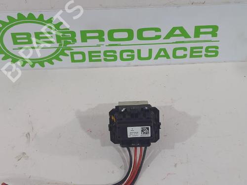 Varmeblæsermodstand DACIA DUSTER (HM_) 1.0 TCe 90 (HMM6) | BP32462633M108