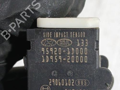 Electronic sensor KIA CARENS III MPV (UN) 2.0 CRDi 140 | BP31564125M84 