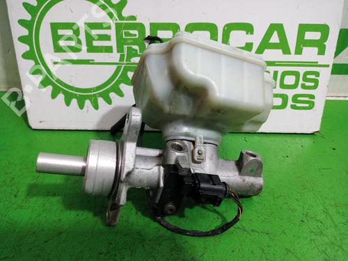 brake-master-cylinder-seat-altea-xl-5p5-5p8-2006-2007-2008-2009-2010-2011-2012-2013-2014-2015-31546504 main image