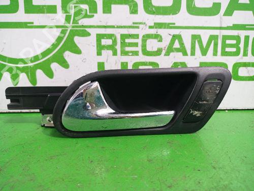 Used Front left interior door handle Front left interior door handle VW GOLF V (1K1) 1.9 TDI (105 hp) 31546399 31546399