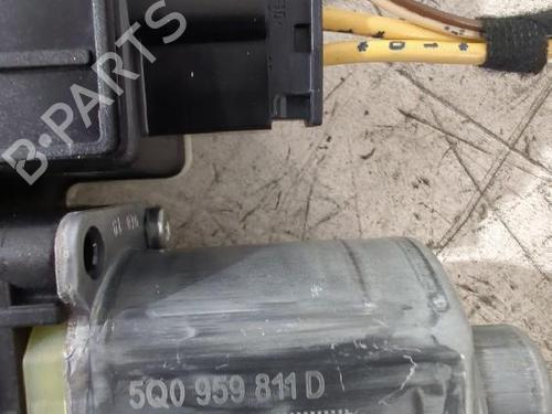 Rear left window mechanism VW T-ROC (A11, D11) 1.6 TDI | BP32462182C24  - Image 8