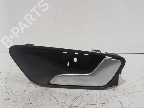 Used Front right interior door handle Front right interior door handle 38864406 38864406