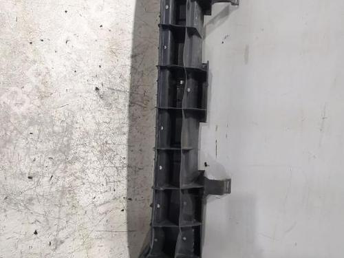Used Front bumper reinforcement Front bumper reinforcement 31566041 31566041