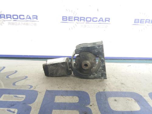 Used Engine mount Engine mount TOYOTA RAV 4 III (_A3_) [2005-2014] 31678198 31678198