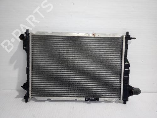 Used Water radiator Water radiator CHEVROLET MATIZ (M200, M250) 1.0 (67 hp) 31555787 31555787
