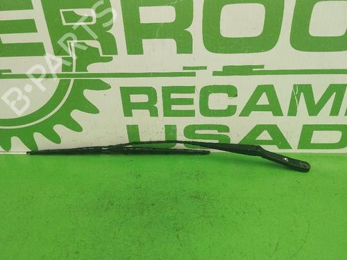 Used Front windshield wiper arm SEAT IBIZA III (6L1) 1.9 TDI (131 hp) 31546079
