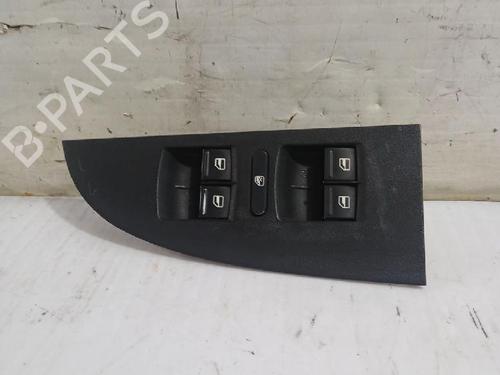 Used Left front window switch Left front window switch SEAT LEON (1P1) 1.9 TDI (105 hp) 31563286 31563286