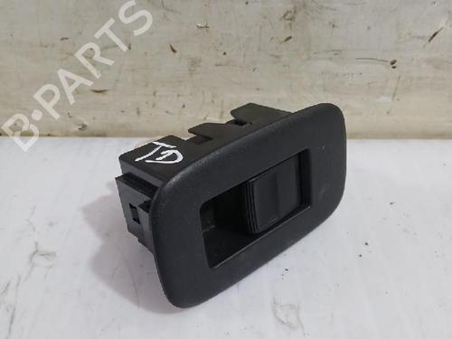 Used Right rear window switch TOYOTA AURIS (_E15_) 1.33 Dual-VVTi (NRE150_, NRE150R) (101 hp) 31564227
