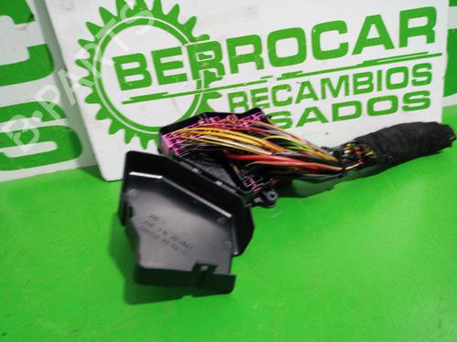 Fuse box VW PASSAT B5.5 (3B3) 1.6 | BP31545810E1 - Image 2