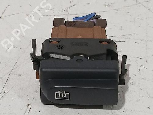 switch-renault-clio-ii-bb_-cb_-1998-1999-2000-2001-2002-2003-2004-2005-2006-2007-2008-2009-2010-2011-2012-2013-2014-2015-2016-32465150 main image