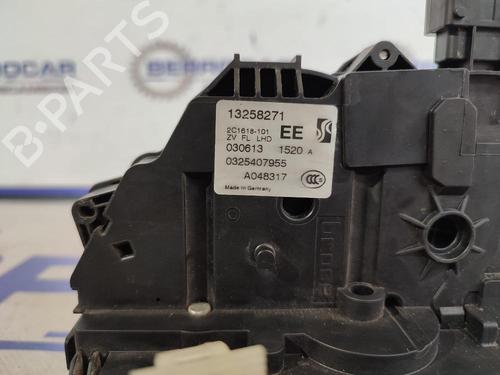 Used Front left lock OPEL CORSA D (S07) [2006-2015]  31678014