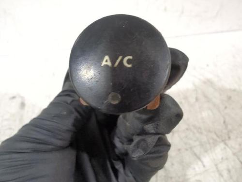 Used Switch Switch CITROËN BERLINGO / BERLINGO FIRST MPV (MF_, GJK_, GFK_) 2.0 HDI 90 (MFRHY) (90 hp) 33746293 33746293