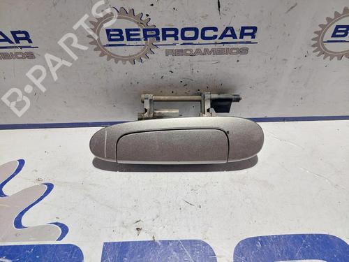 rear-left-exterior-door-handle-toyota-yaris-_p1_-1999-2000-2001-2002-2003-2004-2005-31570559 main image
