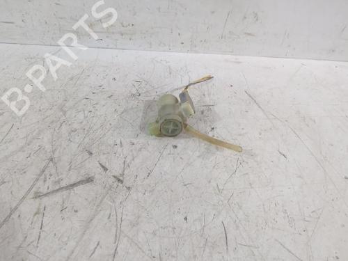 Used Washer pump SUZUKI SWIFT III (MZ, EZ) 1.3 (RS413, ZC11S) (92 hp) 32490120