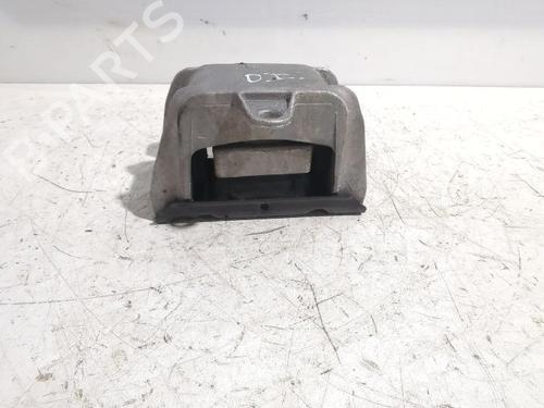 Used Engine mount Engine mount SKODA OCTAVIA I (1U2) 1.9 TDI (90 hp) 32464936 32464936