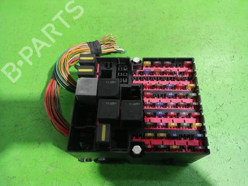 Fuse box FORD FIESTA V (JH_, JD_) 1.4 TDCi | BP31550566E1