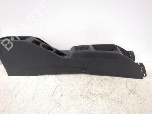 Used Middle console KIA CEE'D Hatchback (ED) 1.6 CRDi 90 (90 hp) 31566458