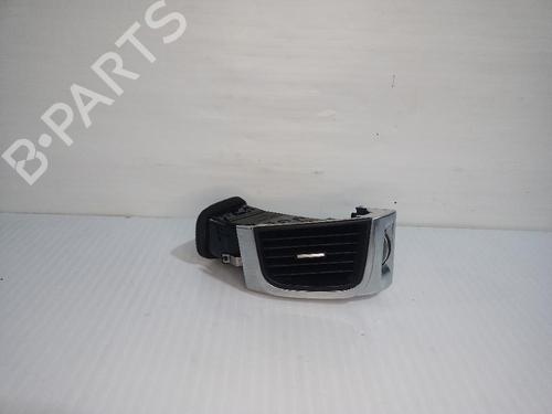 Difusor / Saída de ar JAGUAR E-PACE (X540) 2.0 D150 AWD (150 hp) 31554837